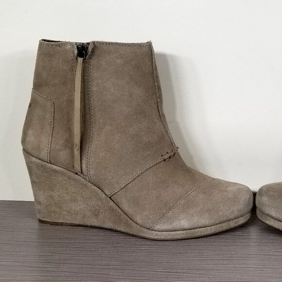 TOMS Desert Suede Wedge Bootie, Taupe Suede, Womens Size 11 - Picture 7 of 14